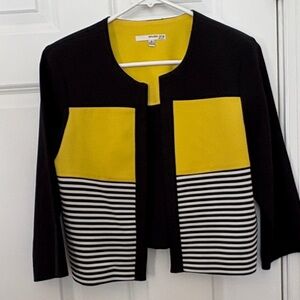 Chic Black and Yellow Striped Sweater